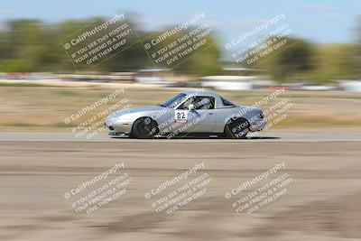 media/Oct-04-2025-OnGrid (Sat) [[44bd565ffa]]/Yellow Group/Grapevine/